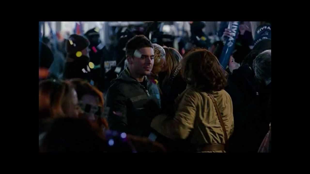 New Years Eve cinema – Zac Efron kisses Michelle Pffiefer